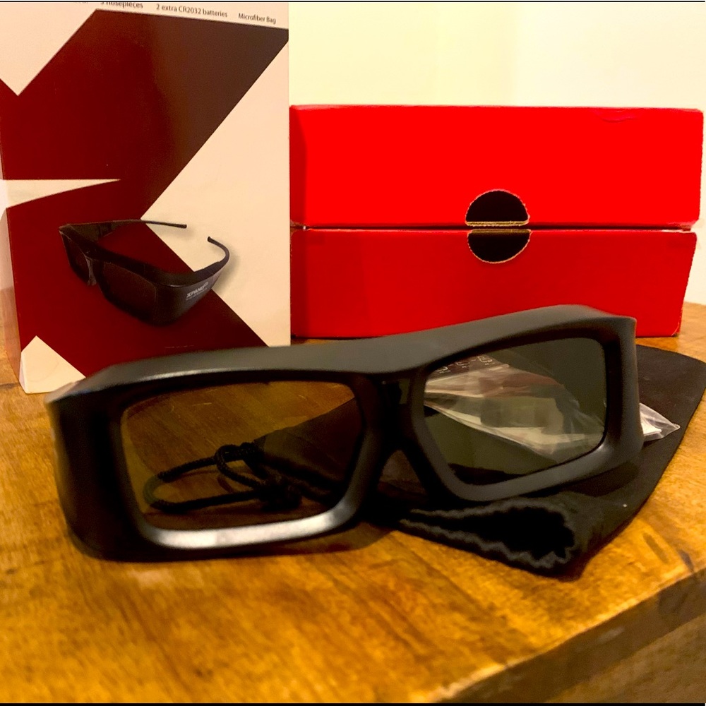Xpand 3D Active Shutter 3D glasses